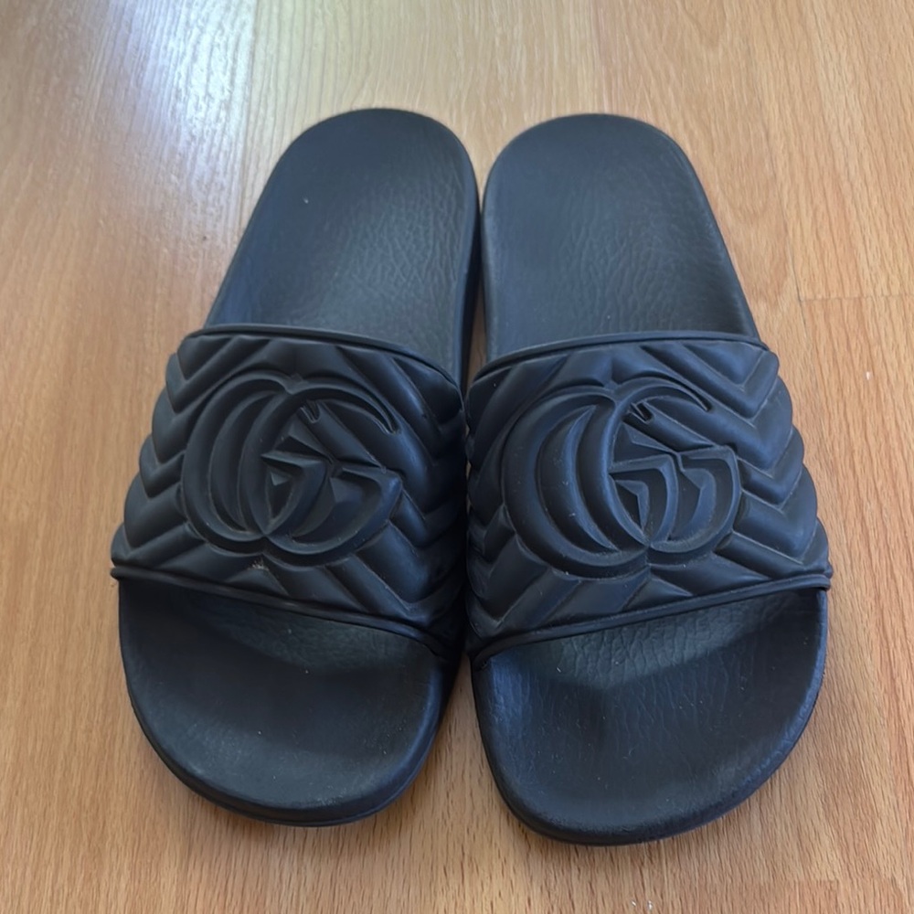 Gucci Black Quilted Slide Sandals